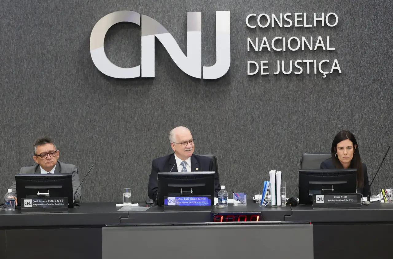Presidente do CNJ e do Supremo Tribunal Federal, ministro Edson Fachin