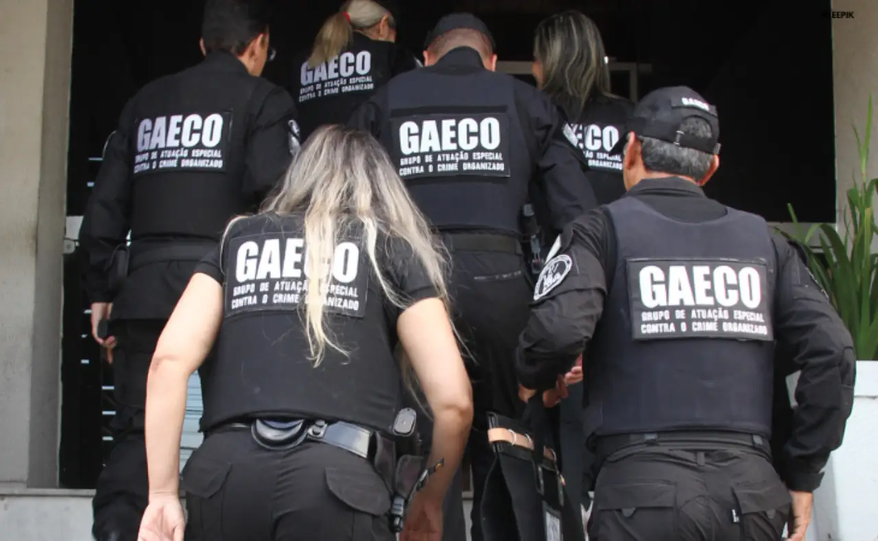 Agentes da Gaeco