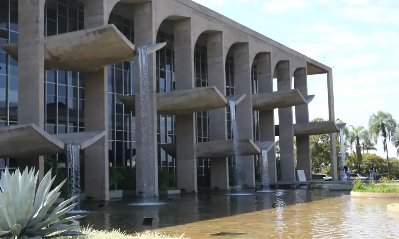 palacio_da_justica_na_esplanada_dos_ministerio