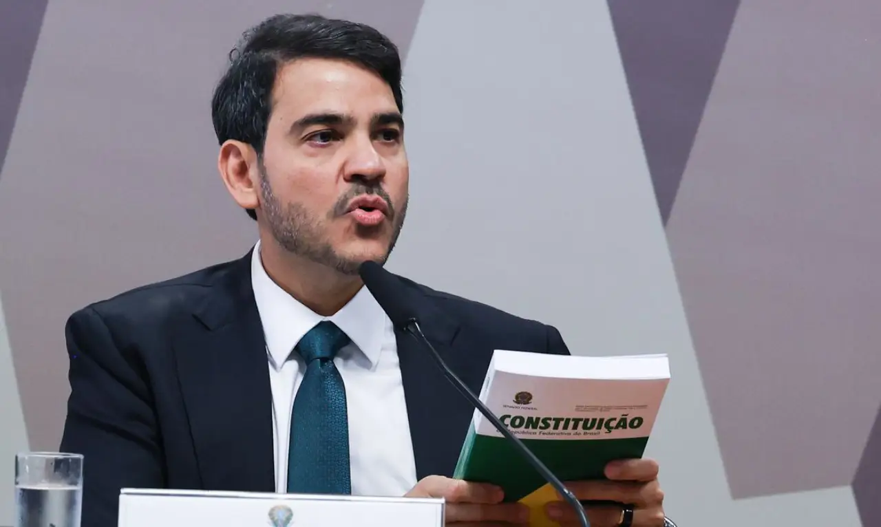 Jorge Messias, indicado ao Supremo Tribunal Federal, em sabatina na Comissão de Constituição e Justiça (CCJ) no Senado