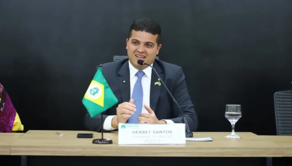 Procurador-geral de Justiça do Ceará e presidente do GNCOVE, Herbet Santos