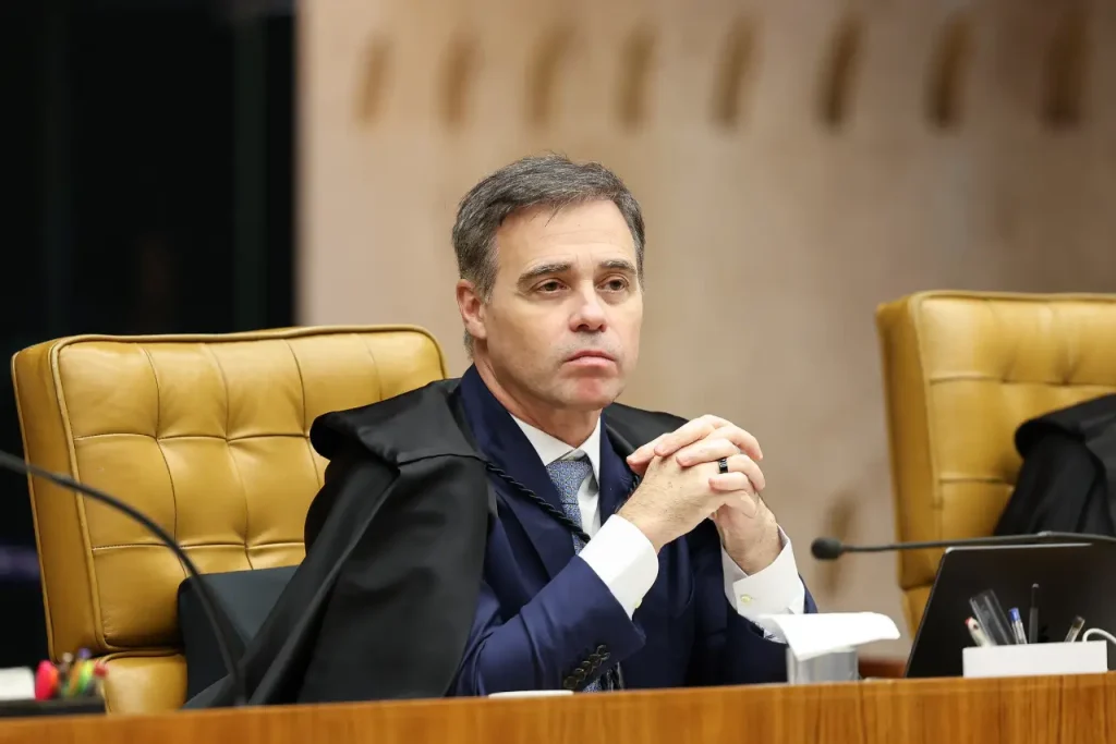 Provedores de internet pedem ao STF suspensão de regras da Anatel