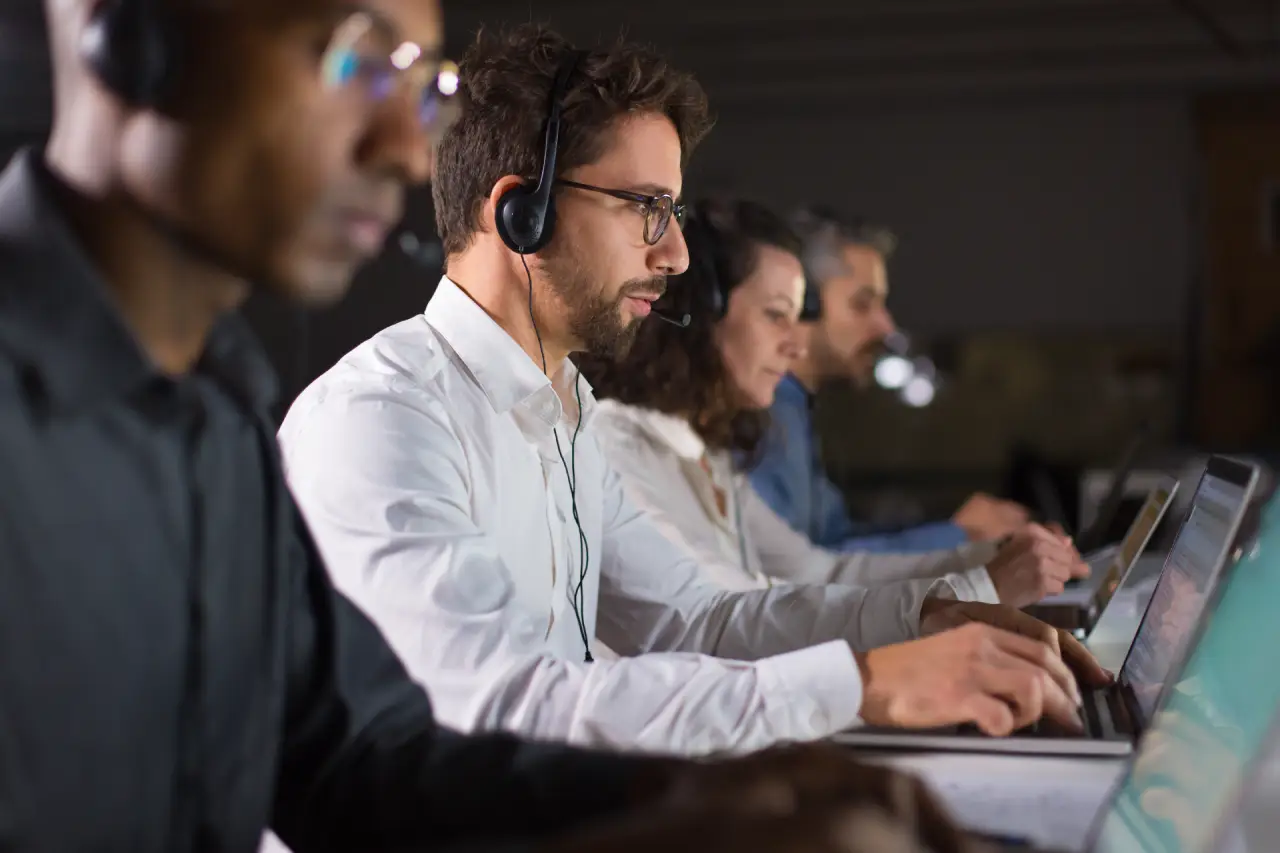 Trabalhadores em call center